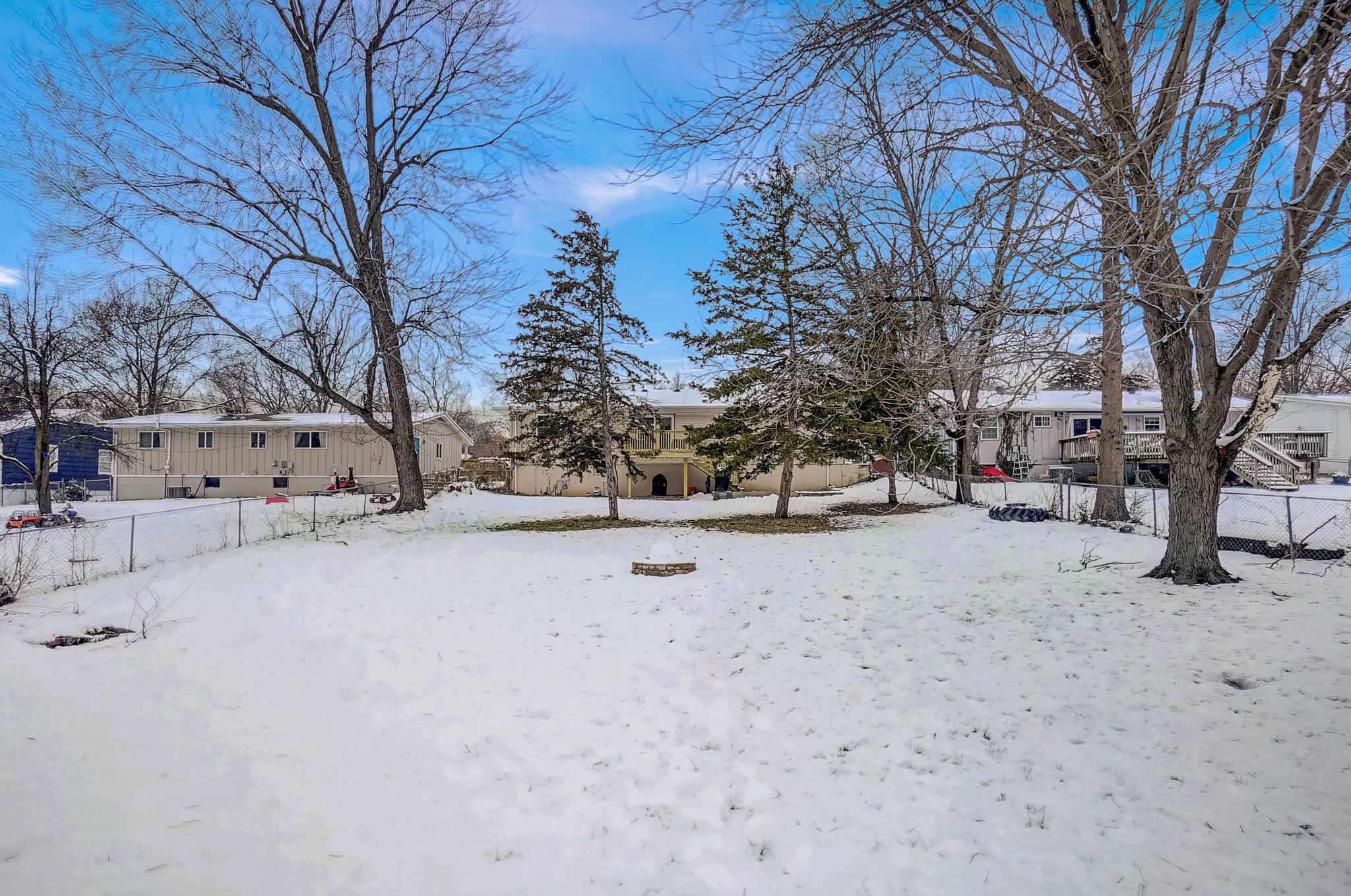 W 65th St-078