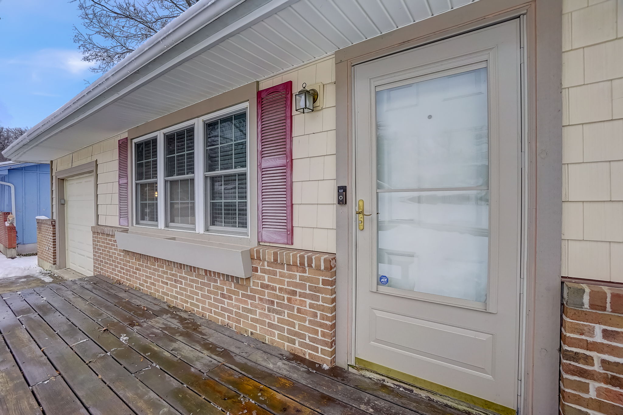 W 65th St-014