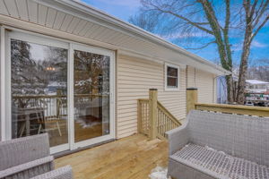 W 65th St-069