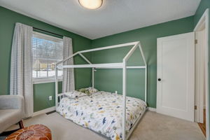 W 65th St-042