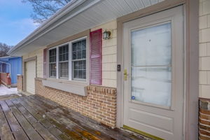 W 65th St-013