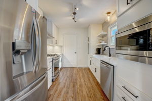 W 65th St-021