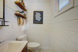 W 65th St-051