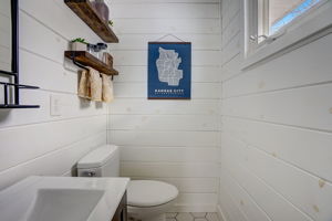 W 65th St-048