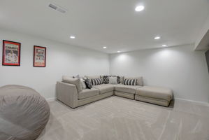 W 65th St-057