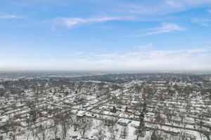 W 65th St-095