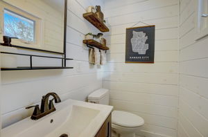 W 65th St-050