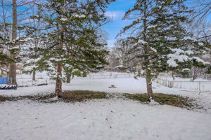 W 65th St-072