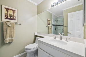  Photo 30