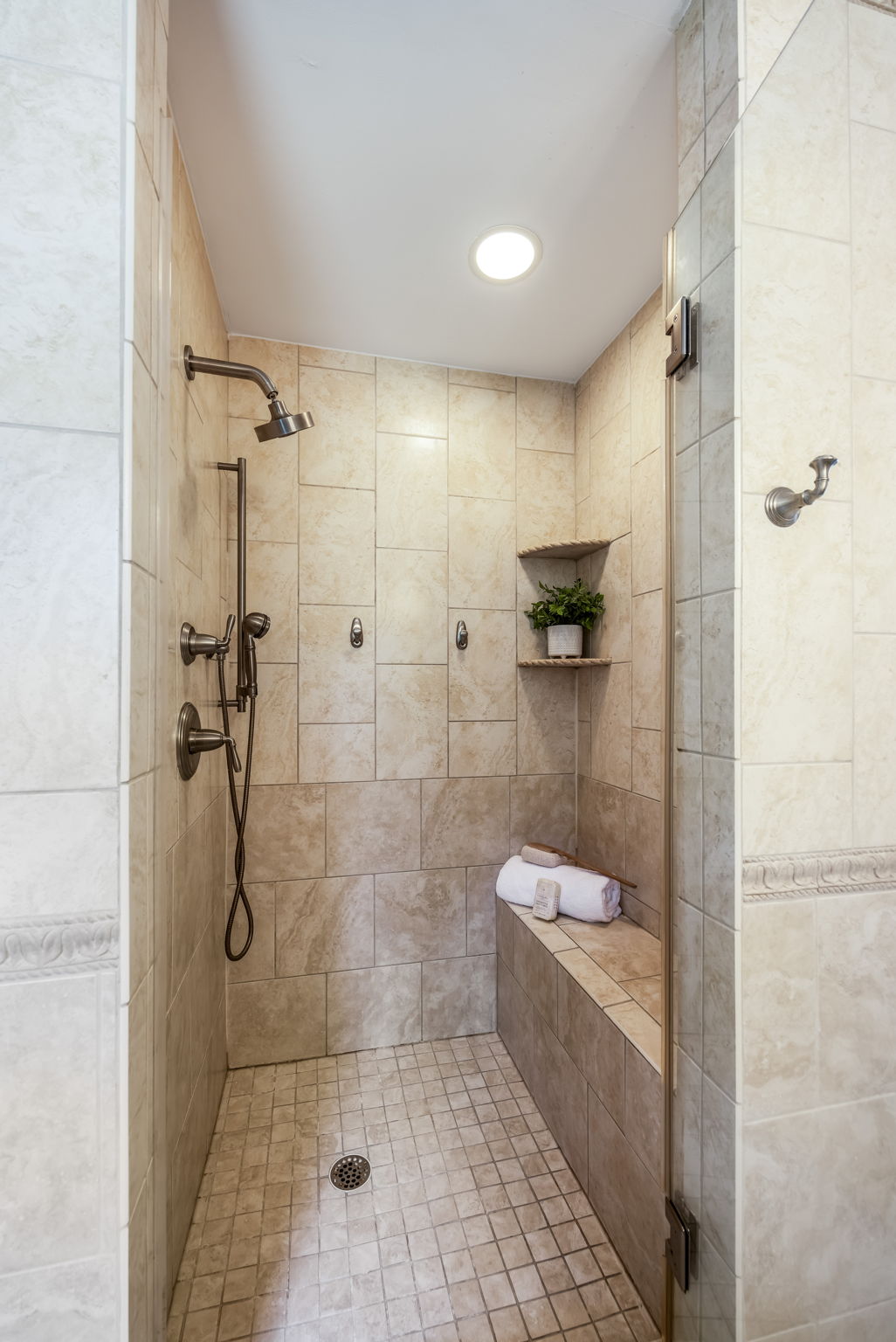 Primary Bathroom with Soaking Tub & Shower