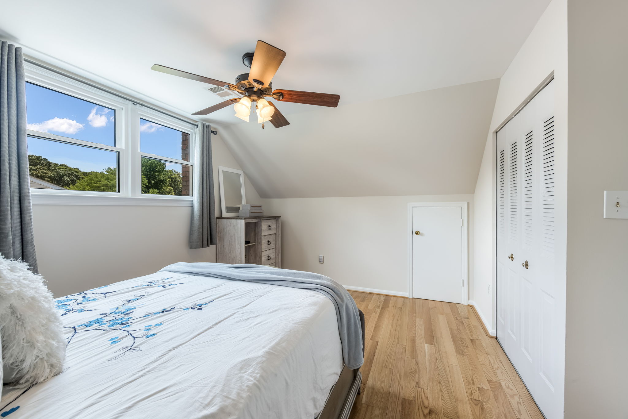 3rd Bedroom on Upper Level