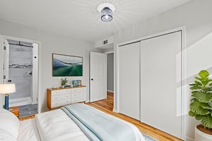 007A0244_print virtually staged.jpeg