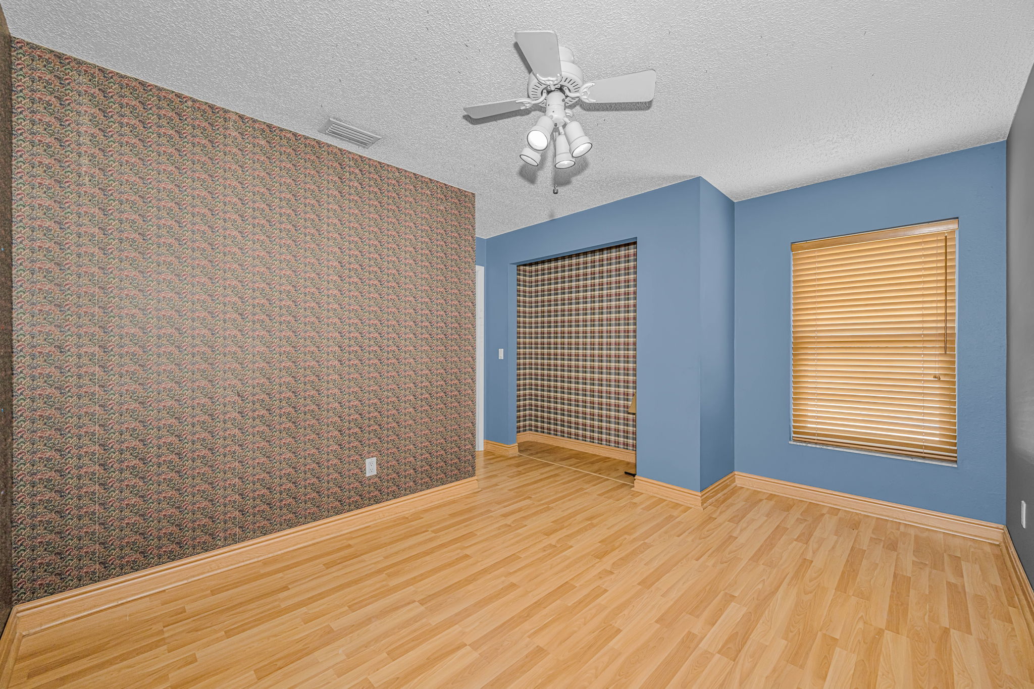 Bedroom 4b