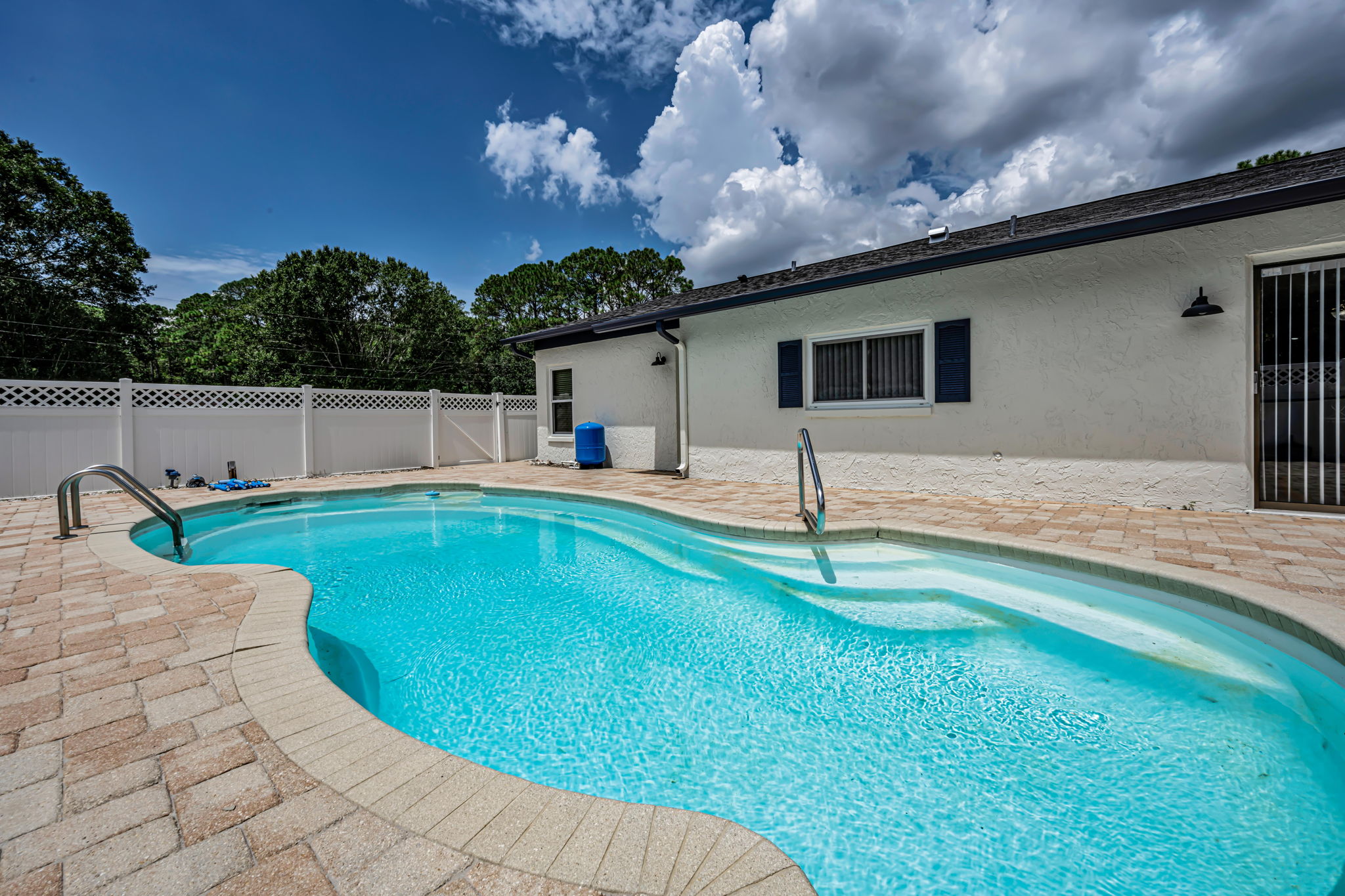 Pool 3