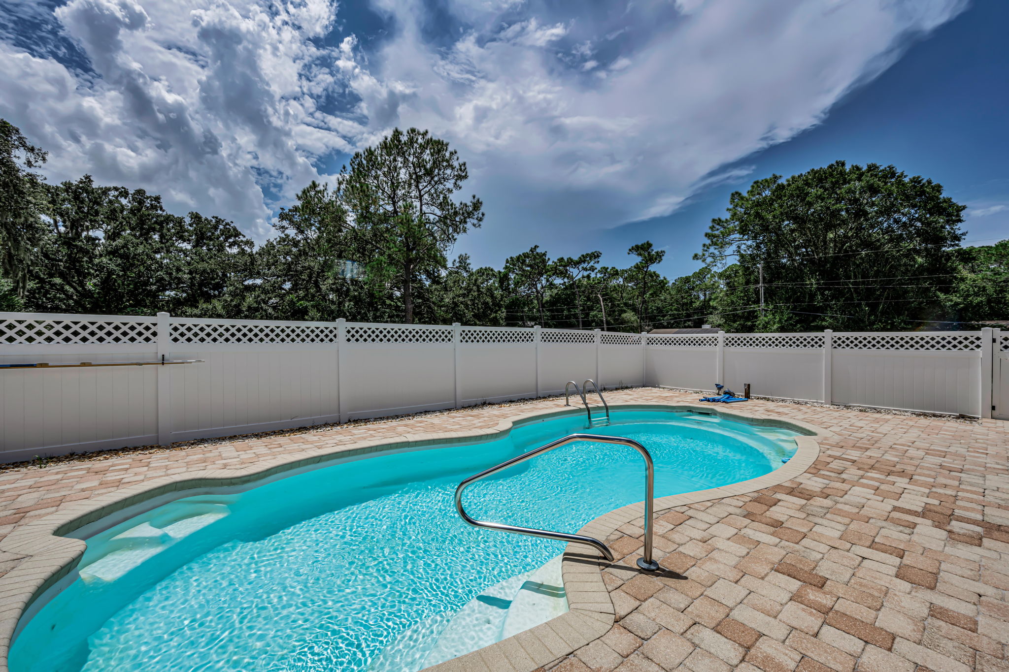 Pool 6