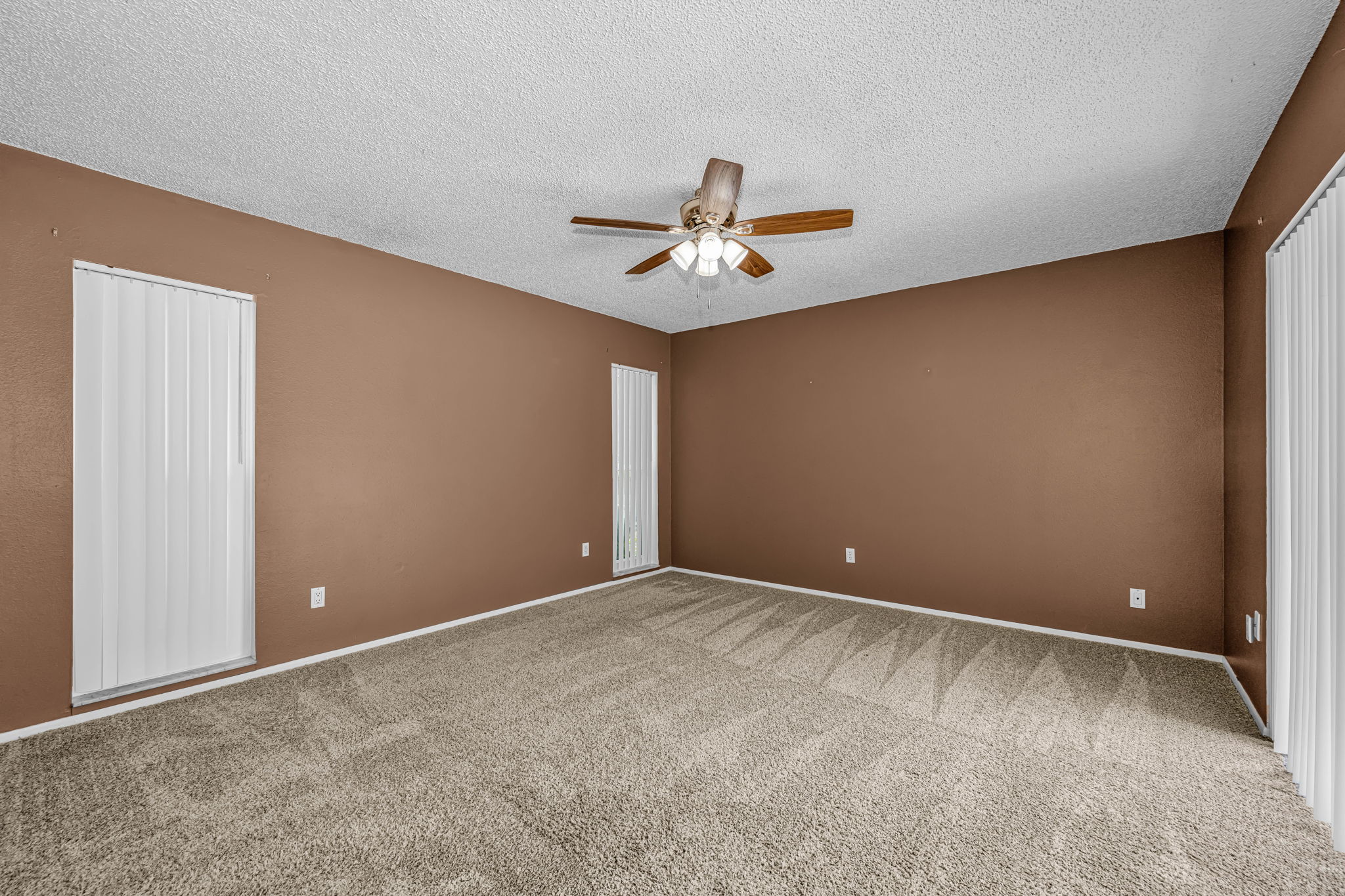 Primary Bedroom 1a