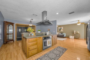 Kitchen 5