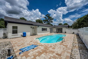 Pool 4