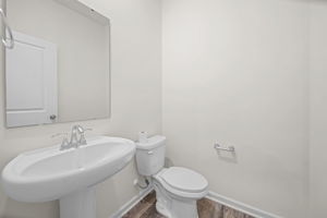  Photo 30