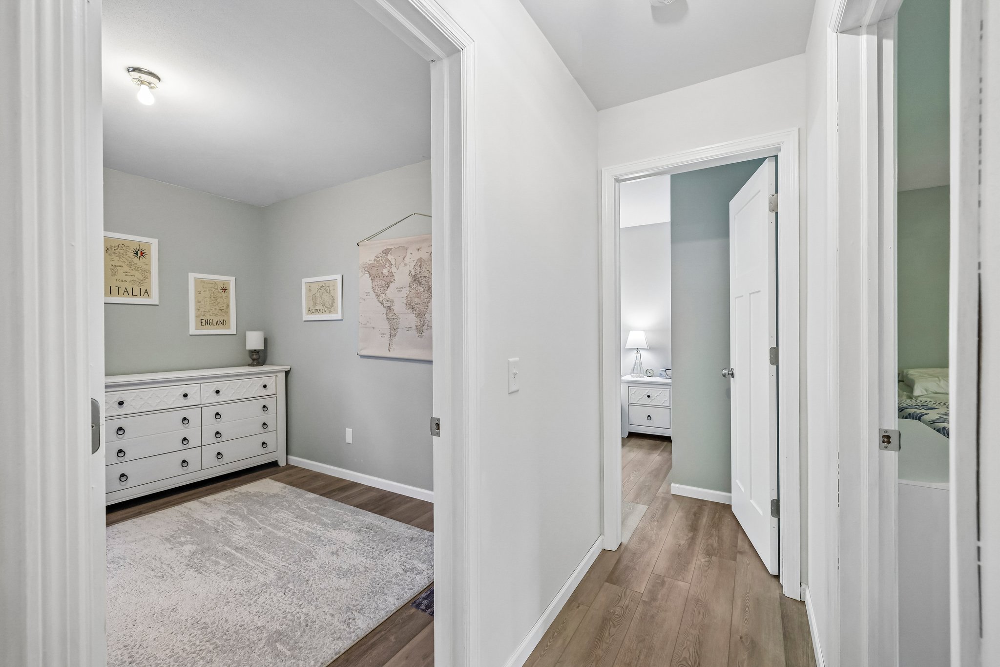 E Oakbrook Cir-S1410-019.jpg