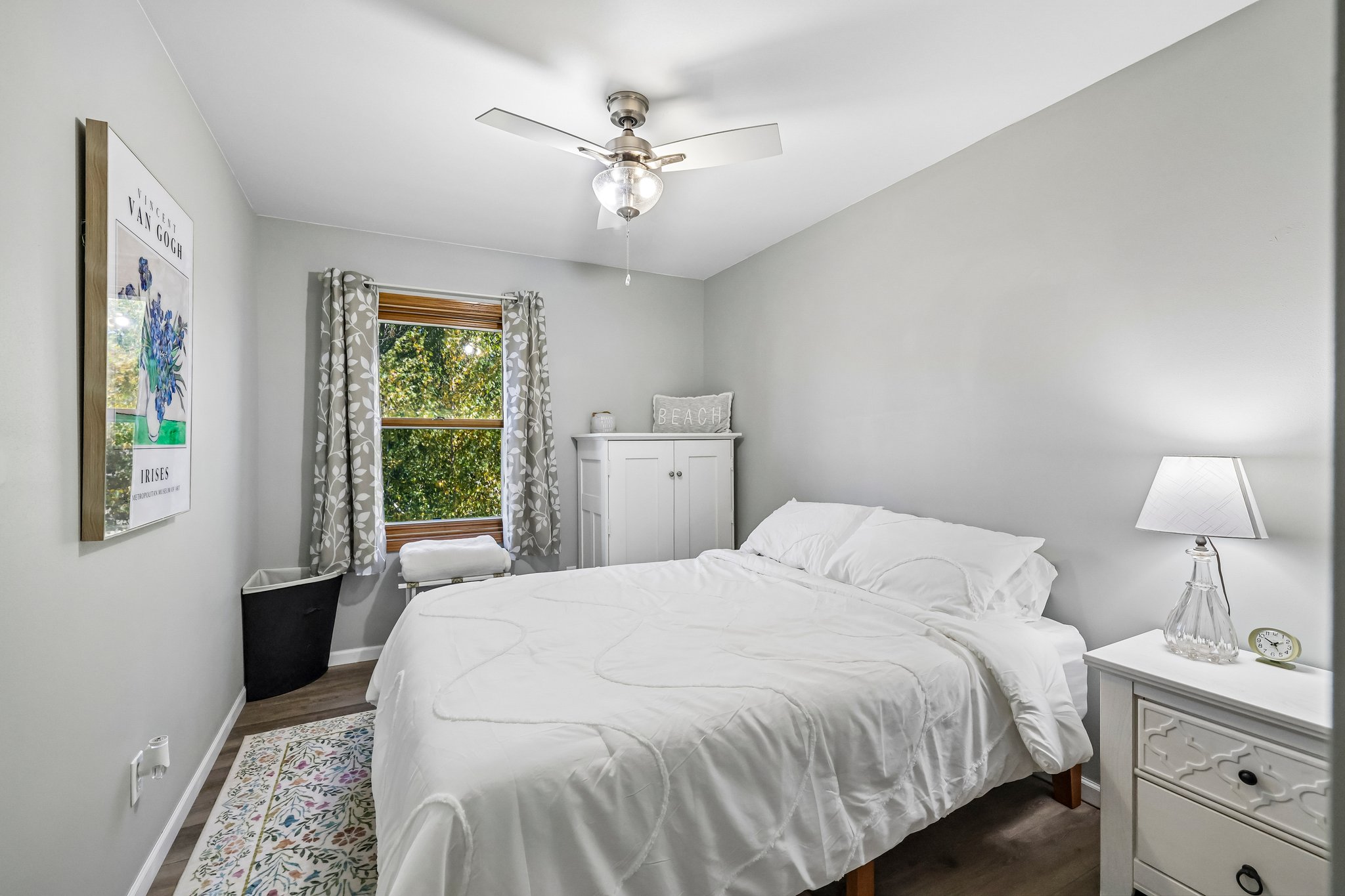 E Oakbrook Cir-S1410-025.jpg