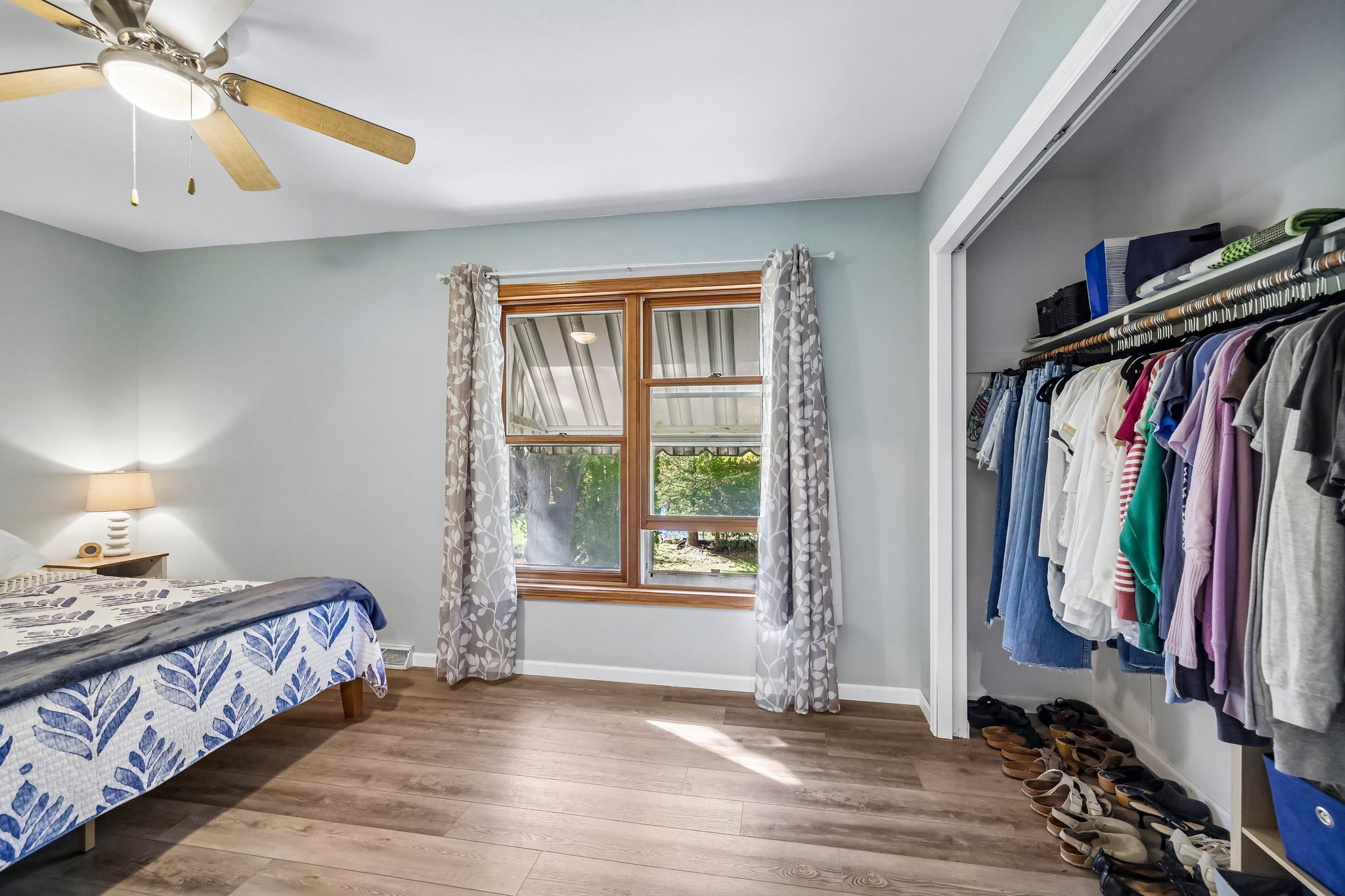 E Oakbrook Cir-S1410-026.jpg