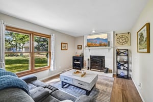 E Oakbrook Cir-S1410-008.jpg
