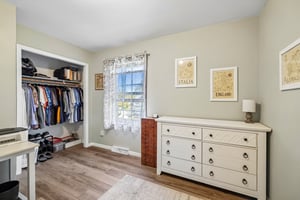 E Oakbrook Cir-S1410-021.jpg