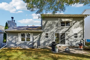 E Oakbrook Cir-S1410-034.jpg