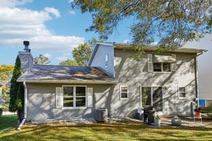 E Oakbrook Cir-S1410-036.jpg