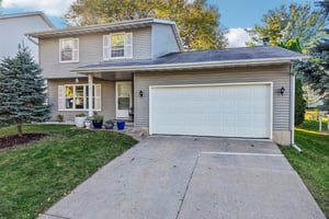 E Oakbrook Cir-S1410-040.jpg