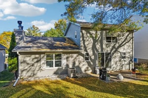 E Oakbrook Cir-S1410-055.jpg