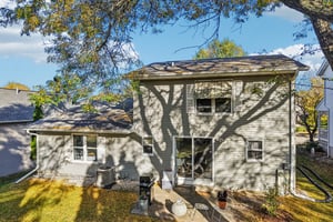E Oakbrook Cir-S1410-058.jpg