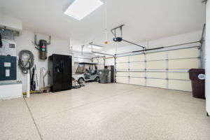  Photo 44