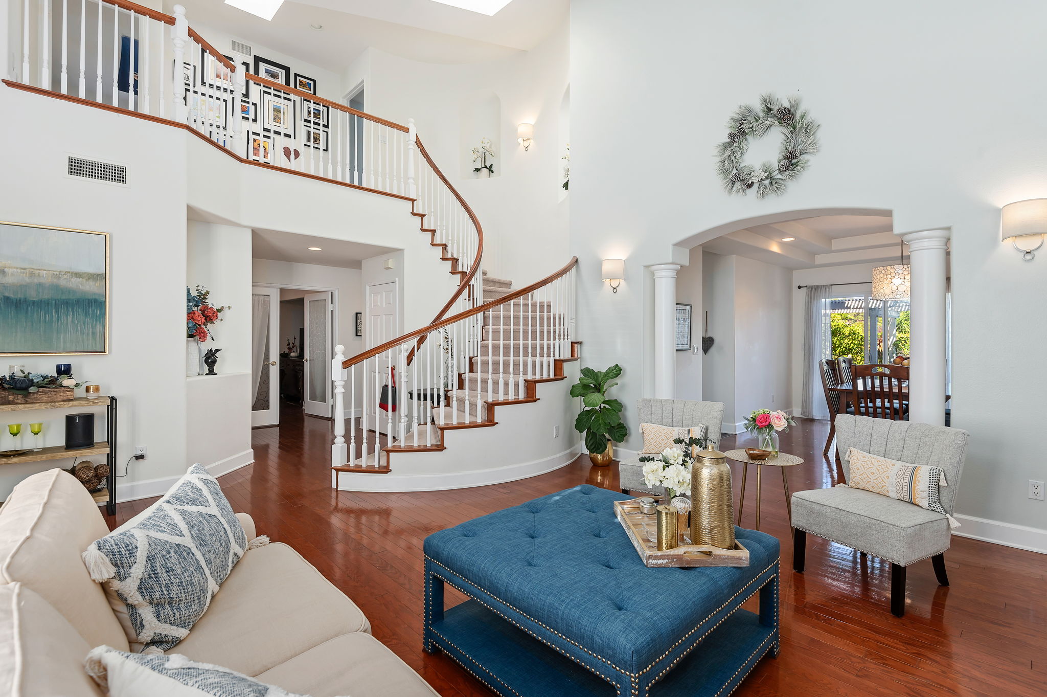 08 - Living Room