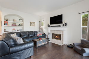 10 - Family Room