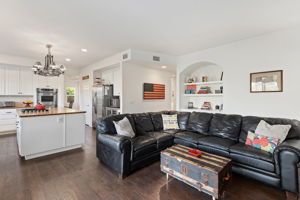 12 - Family Room