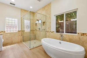 Tamara Dr-S1807-032.jpg