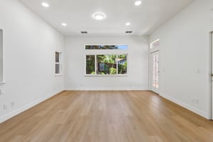 Tamara Dr-S1807-036.jpg
