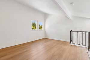 Tamara Dr-S1807-054.jpg