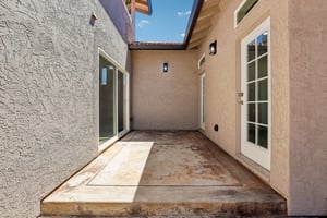Tamara Dr-S1807-062.jpg