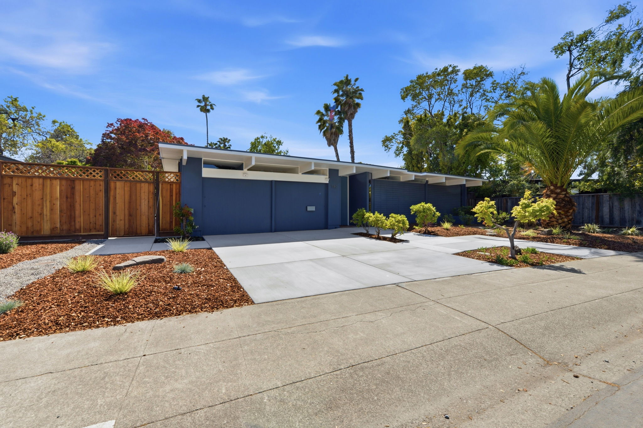 003_F8_782 Holly Oak Dr