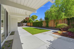 048_F8_782 Holly Oak Dr