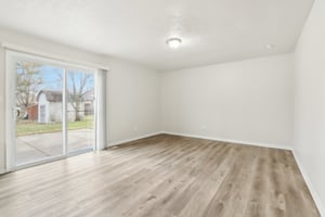 Bryden Dr-006.jpg