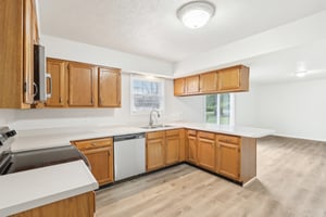 Bryden Dr-007.jpg