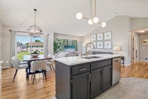 Palmgren Ave-S0307-016.jpg