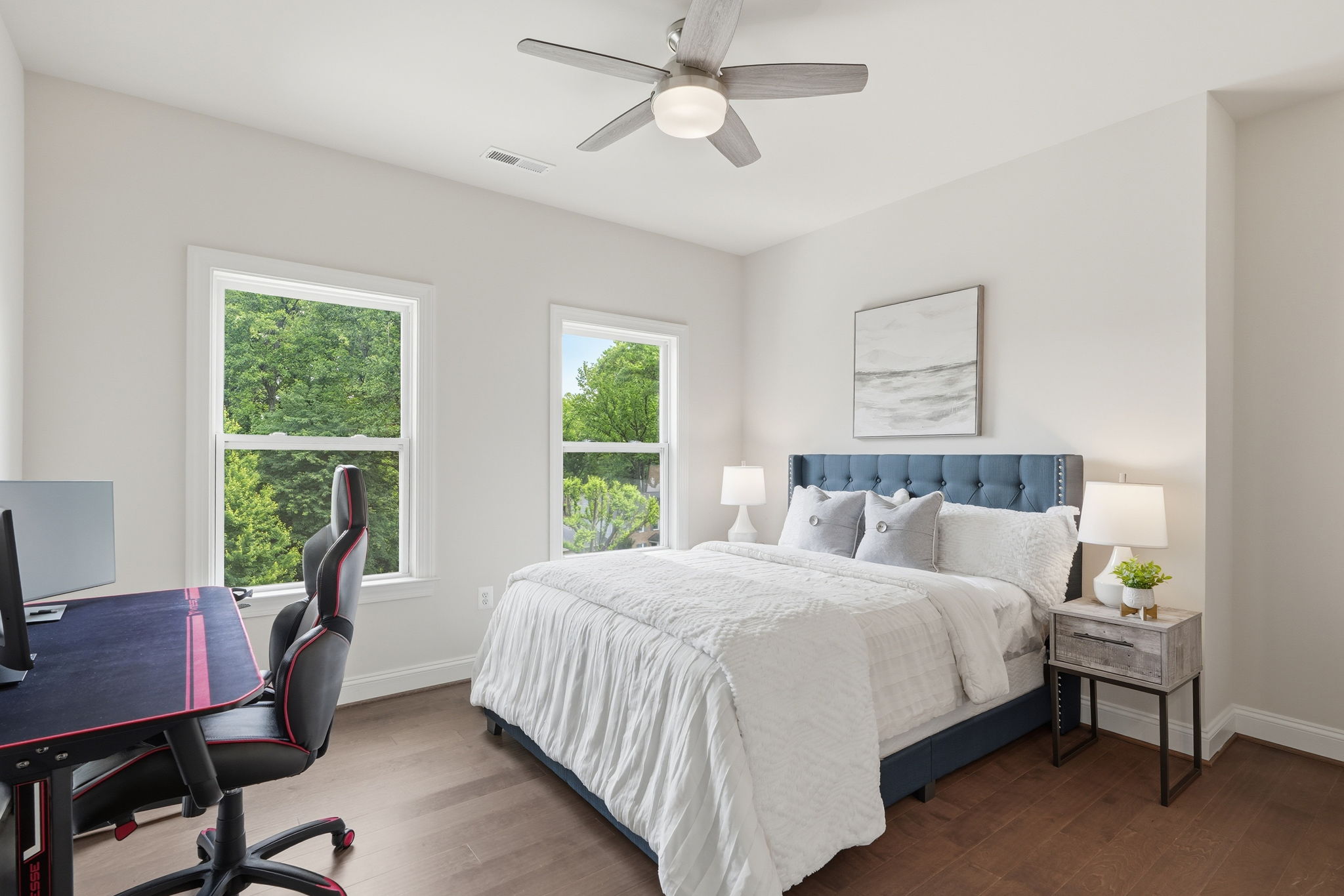Bedroom 5 with Ensuite bathroom and Walk-in Closet