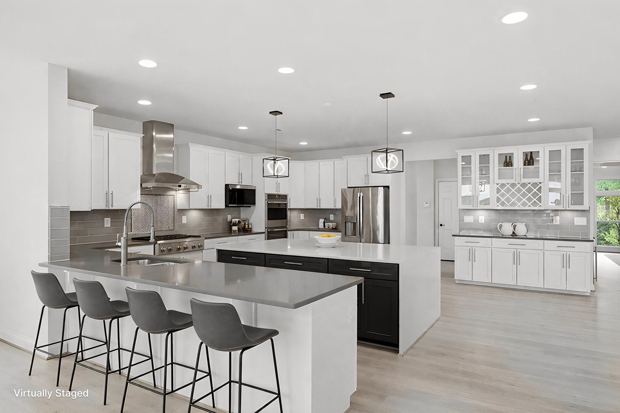 Gourmet Kitchen w/ Additional Counter Seating