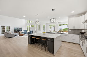 Expansive Kitchen w/ Gracious Island