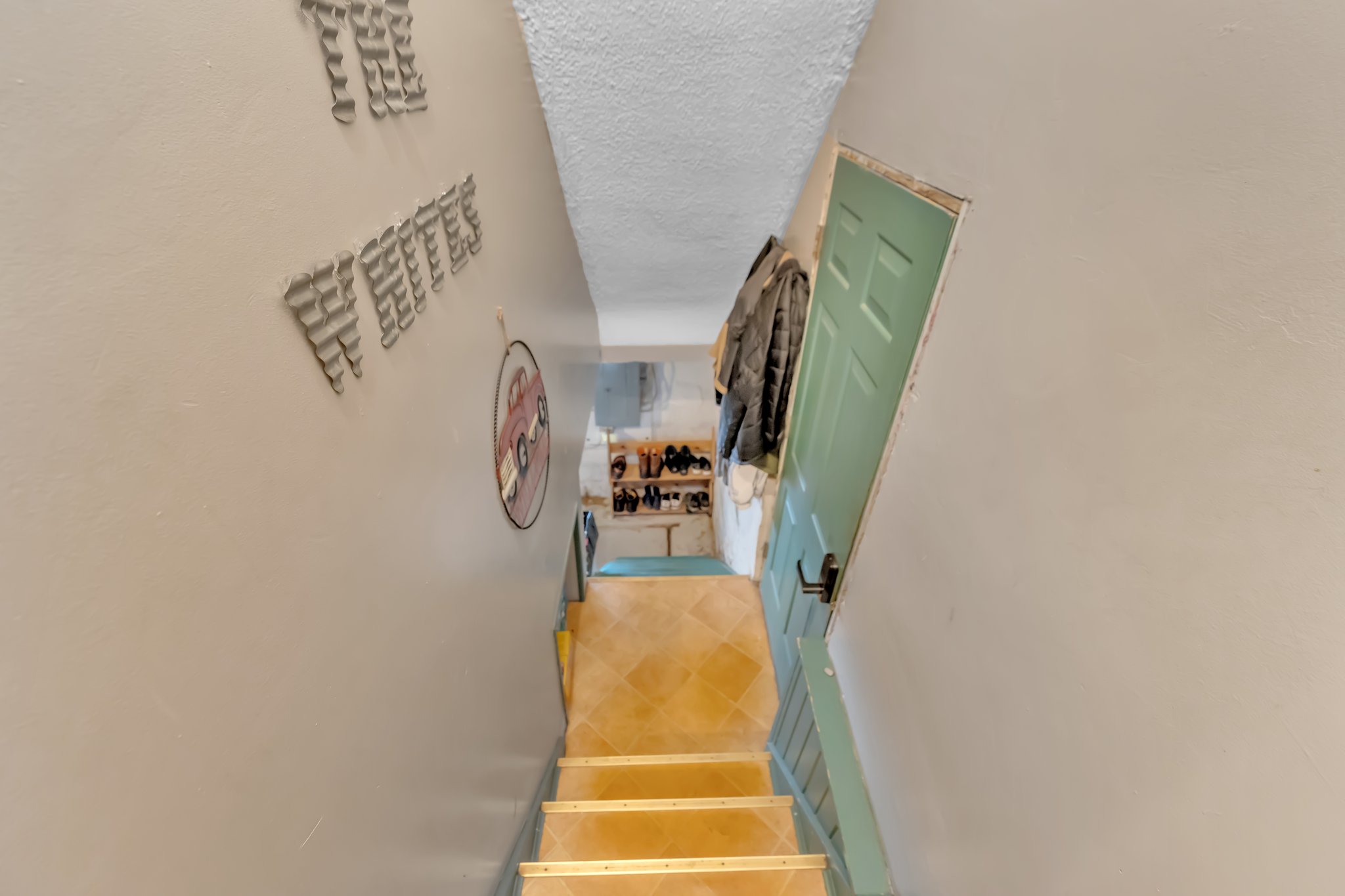  Photo 51
